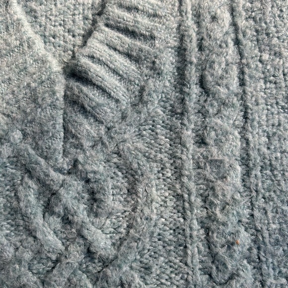 Light blue versatile sweater vest - Picture 3 of 4